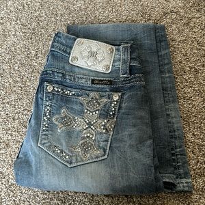 Miss Me Mid-Rise Easy Boot Size 26 jeans